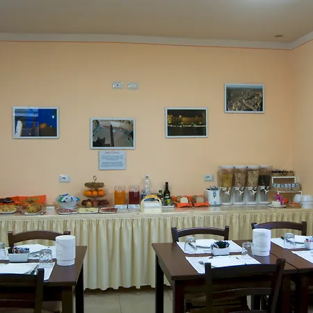 Gli Archi Oda ve Kahvaltı 2*