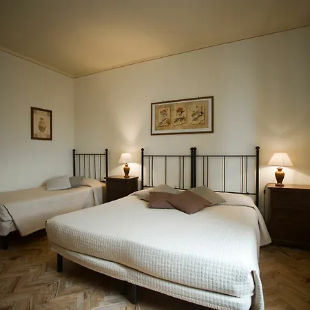Oda ve Kahvaltı Gli Archi Siena